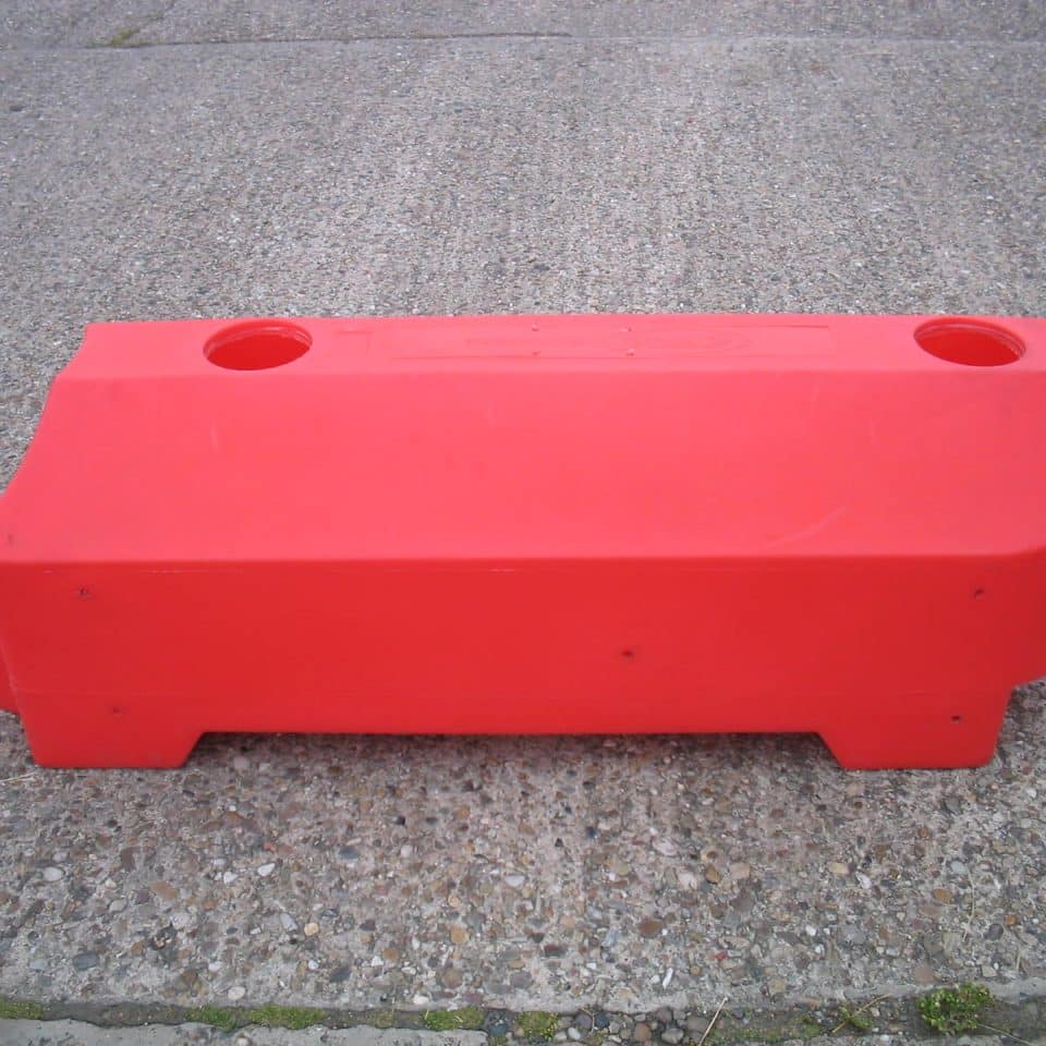 singular red low barrier