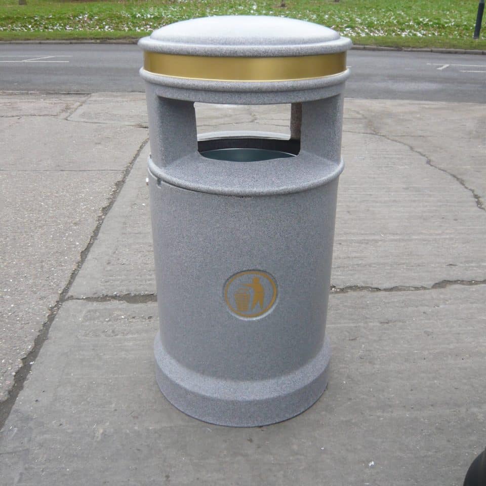 White Cesar 120 Litre Litter Bin